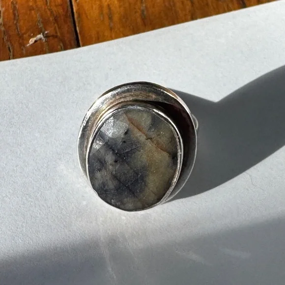 Vintage Boho labradorite Ring Sz 6 1/4 - Picture 5 of 6